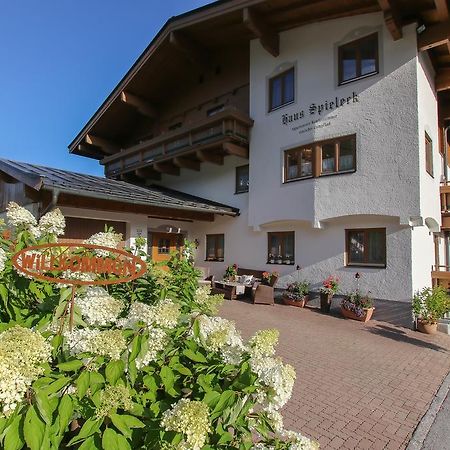 Haus Spieleck Bed and Breakfast Saalbach-Hinterglemm Exteriör bild