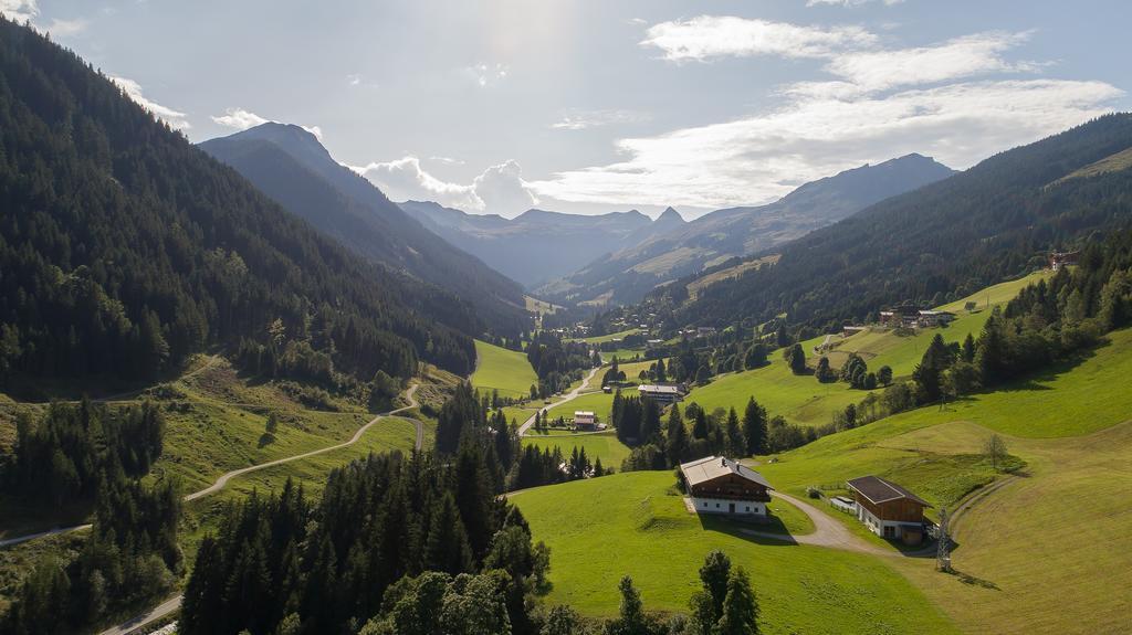 Haus Spieleck Bed and Breakfast Saalbach-Hinterglemm Exteriör bild